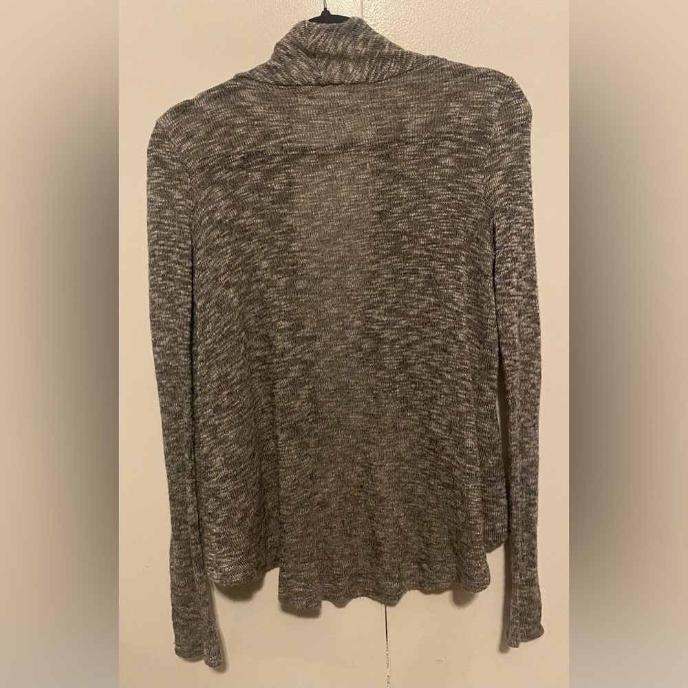 NWOT. Aeropostale Lightweight Cardigan Sweater. Sz. Small. Black/white - Picture 2 of 3